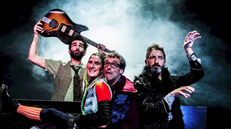 familientzako antzerkia: "Kaskarot ". Atx Teatroa