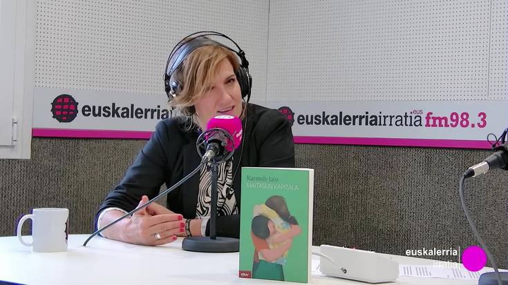 Karmele Jaio: "Maitasuna sentimendu sozial bat da"