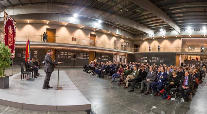 Nafarroako Parlamentuak, 40 urte