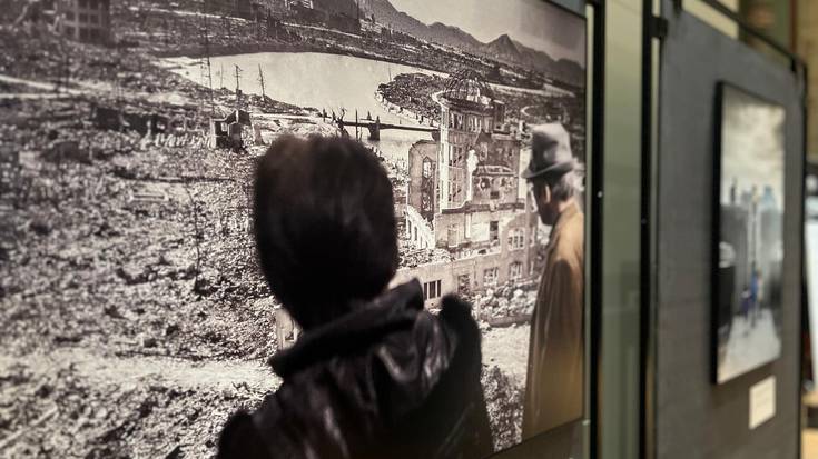 Hiroshima eta Nagasakin jaurtitako bonba atomikoen ondorengo erresilientzia, iruditan