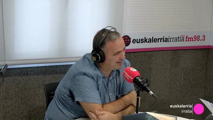 Isildutako eskuak [10] Maite Sorozabal & Pili Jauregi