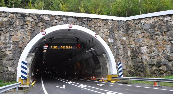 Gobernuak 4,9 milioi inbertituko ditu Belateko eta Almandozeko tunelak Europako araudira egokitzeko 