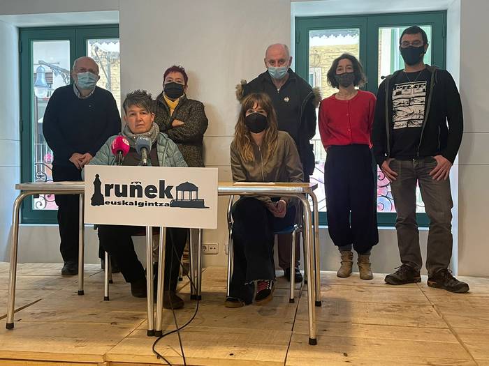 Udal haur eskoletako euskara eskaintza urria salatu du Iruñeko euskalgintzak