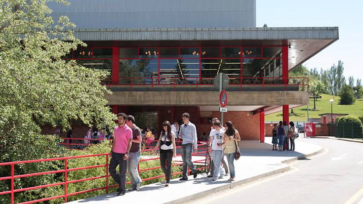 Nafarroako Unibertsitate pribatuko ikasleak ez dira klasera itzuliko ikasturte honetan