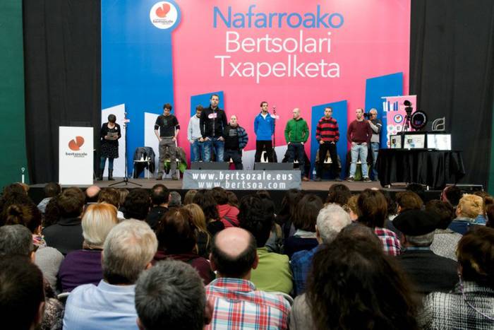 Zabalik da Nafarroako Bertsolari Txapelketan izena emateko epea