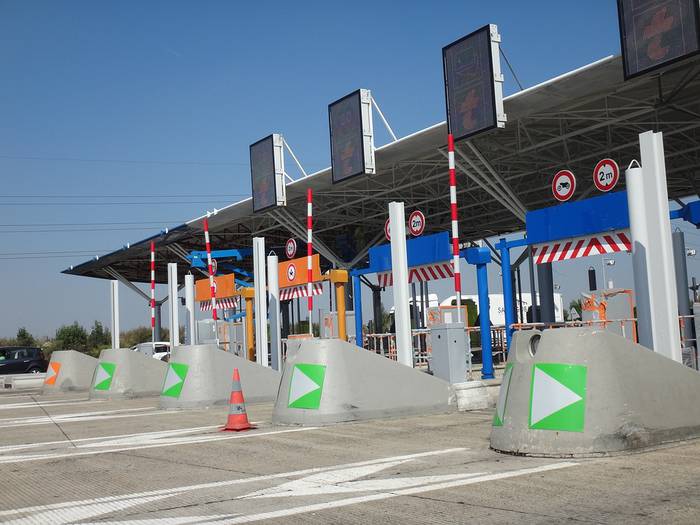 Eguneko bidaiak dohainik izanen dira AP15 autobidean urtarriletik aurrera