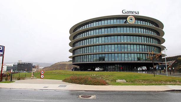 Astelehenerako atzeratu du Siemens Gamesako zuzendaritzak langileekin egiteko bilera