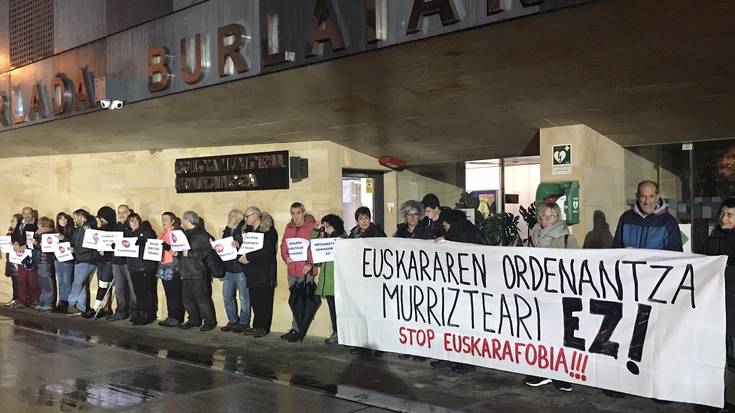 Nafarroako Administrazio Auzitegiak % 10 % 2'74 bihurtu du, euskara baloratzerakoan