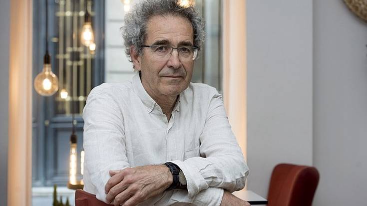 Iñaki Azkona: "Euskararen aurkako jarrera politiko gogorrak iritsi ziren Barcinaren garaian"
