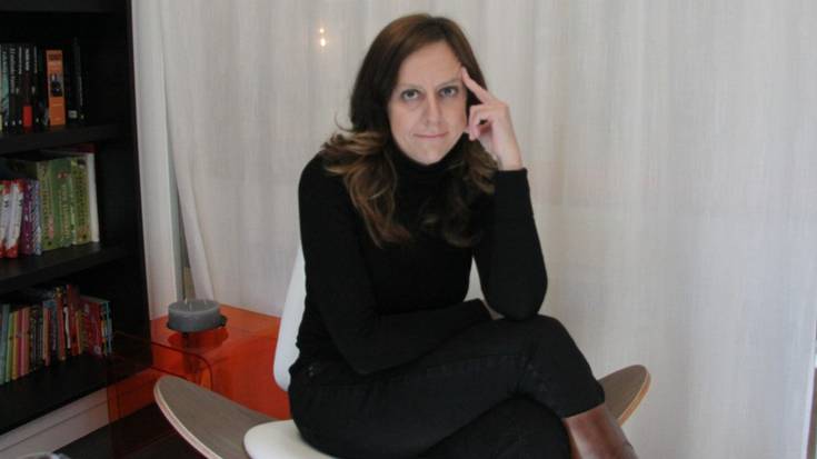 'The Walking Girl': Virginia Gasull
