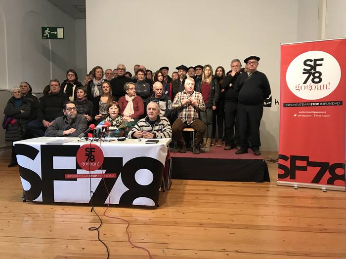 Martin Villa eta polizia buruen kontrako kereila jarri du 78ko San Ferminak Gogoan plataformak
