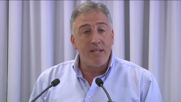 Joseba Asiron: "Sanfermin zoriontsuak eta berdintasunean pasatzea opa diet guztiei"