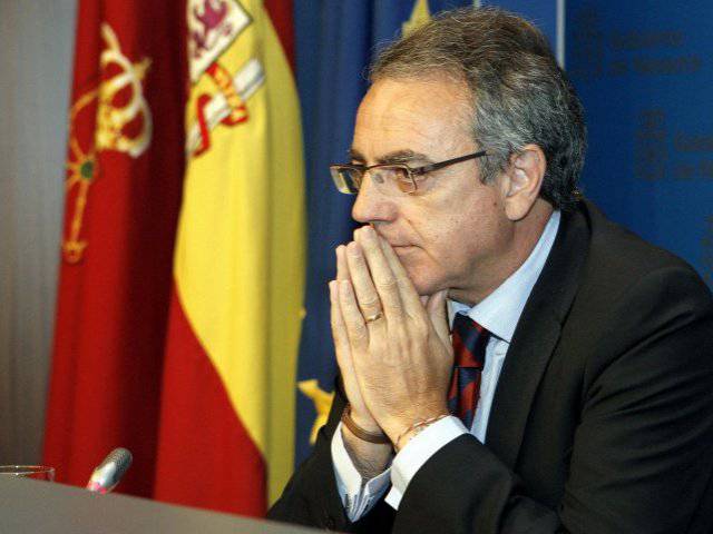 Miguel Sanz, ate birakarien lehendakari: urtero 114.000 euro poltsikoratzen ditu