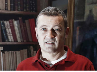 Matias Múgica iruindarrak irabazi du itzulpeneko Euskadi saria, François Villonen 'Testamentua' euskaratzeagatik