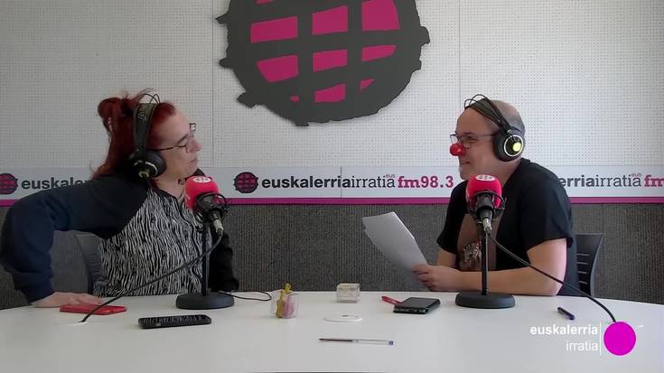 Ainhoa Juaniz: “Vallecasen hezitako euskal pailazo txantrearra naiz”