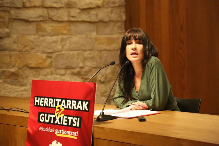Agurne Gaubeka (Behatokia): “Gobernuak dituen lanpostu elebidun urriekin ezin dira herritarren eskubideak bermatu”