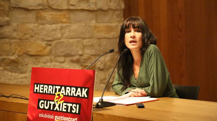 Agurne Gaubeka (Behatokia): “Gobernuak dituen lanpostu elebidun urriekin ezin dira herritarren eskubideak bermatu”
