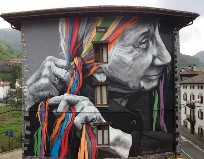 Munduko ehun mural onenen zerrendan sartu dute Leitzako Atekabeltzekoa