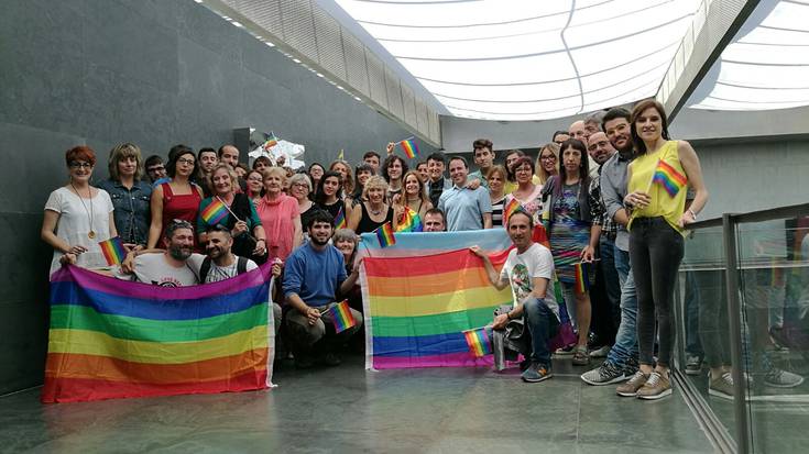 LGTBI+ berdintasun sozialerako legea, aurrera