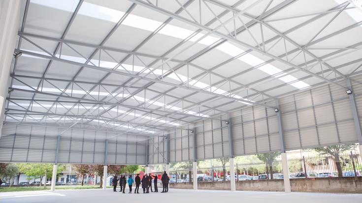 20 urteren ostean Iturrama institutoak jolastoki estalia lortu du
