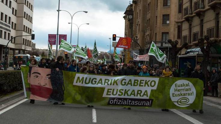 Sugoi Etxarri (EHE): "Ofizialtasunarena izan behar da datorren legegintzaldia"