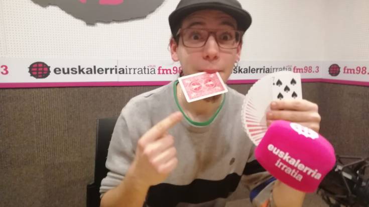 MAGIA IKUSKIZUNA: Itzal magoa
