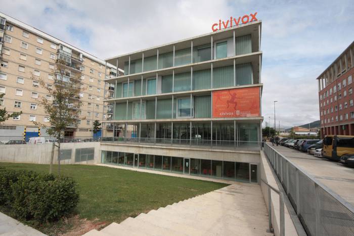 Civivox sarea ekoizpen propioko Internet bidezko programazioa eskaintzen hasi da