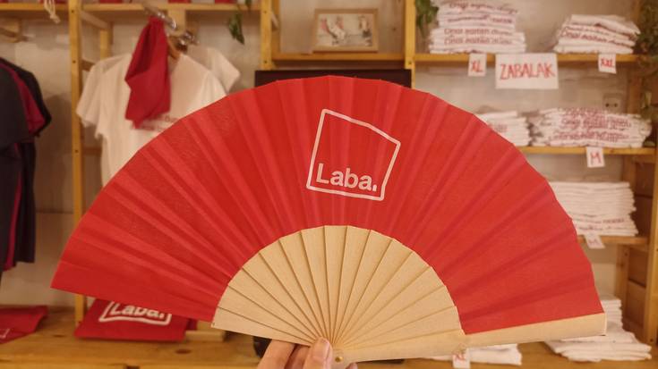 Labak Sanferminetako eskaintzari helduko dio nahiz eta udaltzaingoaren abisua jaso duen ere
