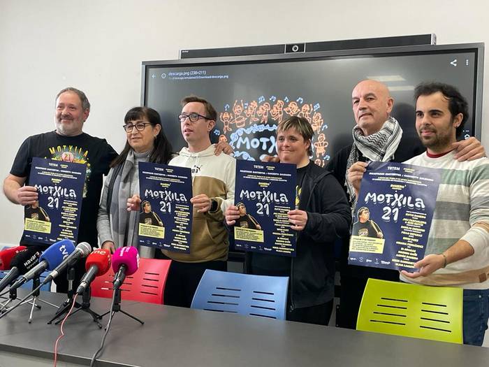 Palestinarekin eta Ukrainarekin elkartasunez kontzertua antolatu du Motxila 21 taldeak