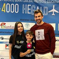 Iride Roio eta Mikel Revuelta (Jasoko ikasleak): "Autismoaz eta norberak duen gaitasun aniztasunaz ikasi dugu musikala prestatzen"