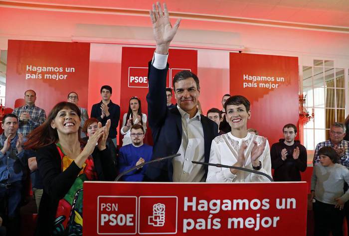 Esparzaren proposamena "arduratsua eta zentzuzkoa" dela iritzi dio PSOEk Madrilen