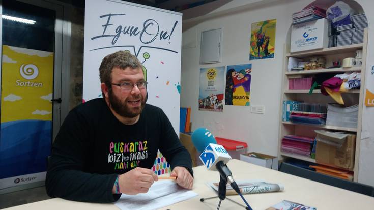 D ereduaren aldeko hautua egiteko 'D eredua, egun on' dinamika aurkeztu du Sortzenek
