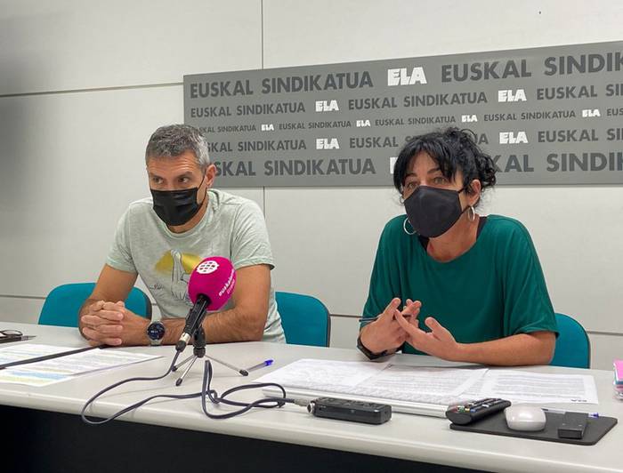 ELAk salatu du langabeziak "emakumeen kontura" egin duela gora