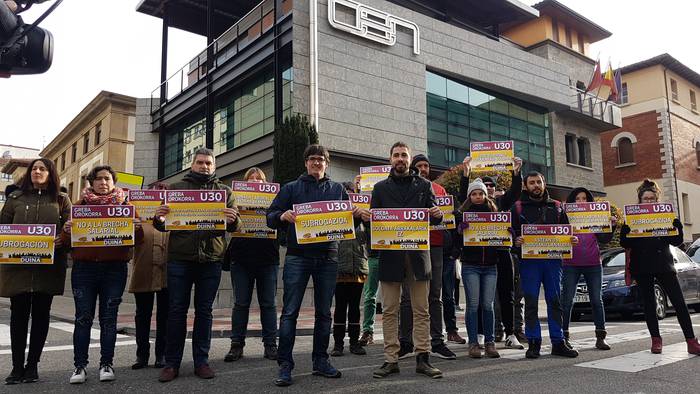 Borondatea eskatu diote patronalari ELA eta LAB sindikatuek