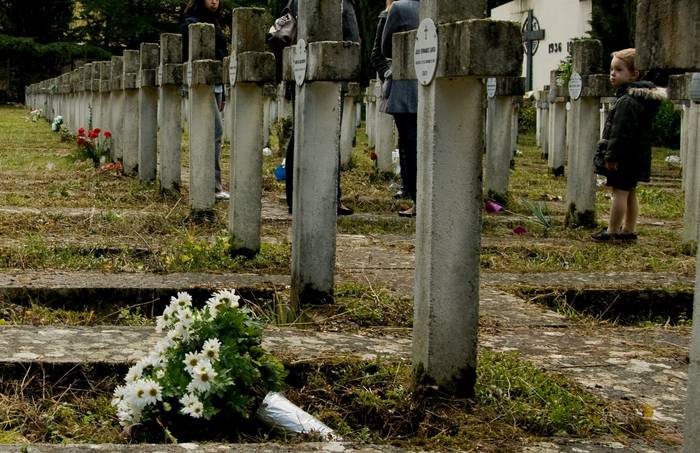 Frankismoko 40 biktimaren gorpuzkiak hobiratuko dituzte Iruñean