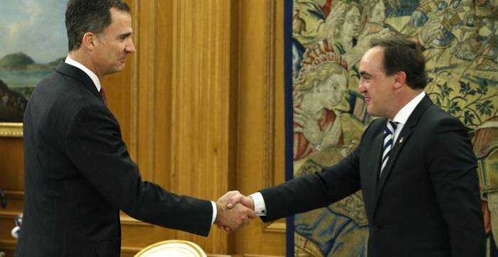 Madrilen Pedro Sanchez babesteko prest azaldu da Navarra Suma