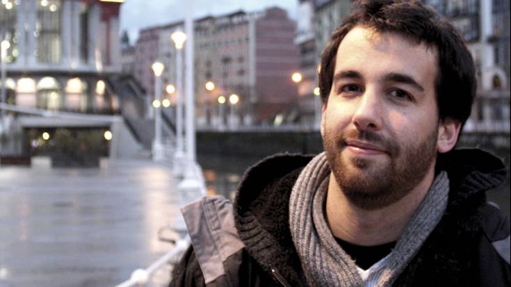 Josu Martinez: "Jon Mirande gure buruaz hitz egiteko ispilu bat da"