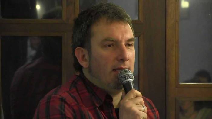 Gora bertsoa: Jon Maia, Uxue Alberdi eta Aimar Karrika, Jai Gunean