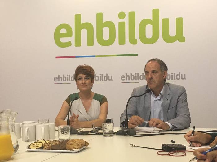 Aurrekontuak negoziatzeko eskatu dio EH Bilduk gobernuari
