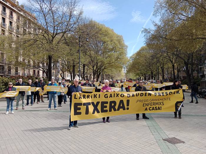 Espetxe politikak presoen osasunean eragin kaltegarria duela ohartarazi du Sarek