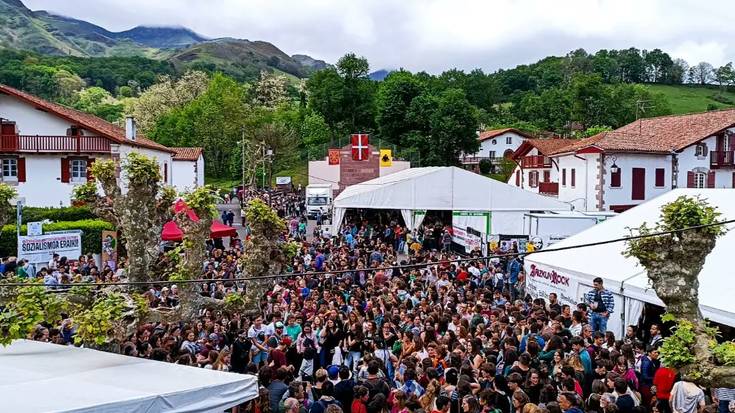 Xalbat Alzugaray (Basaizea): "Euskaratik euskal herriago bat sortzen ari gara gu ere"