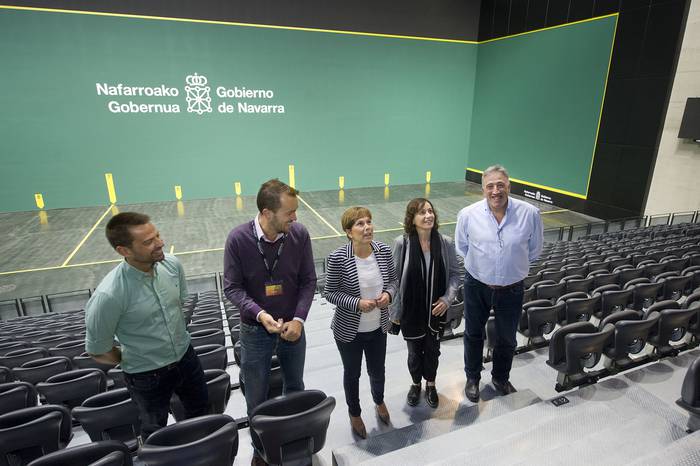 Larunbatean zabalduko dute Navarra Arena