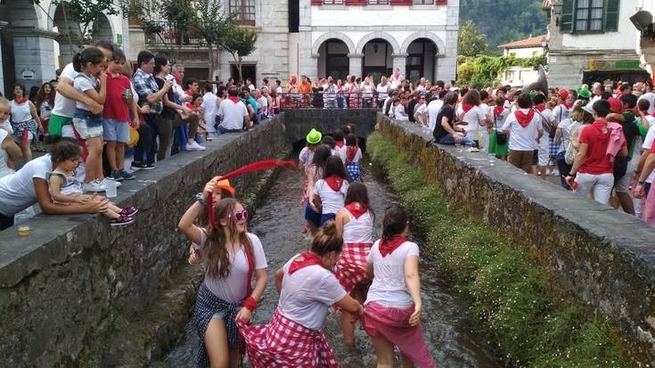 Bortzirietan ere lehertu da festa