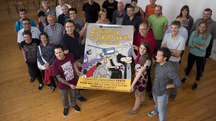 Ostiralean argitaratu zuten lizentzia Euskalerria Irratiari ematen dion foru agindua