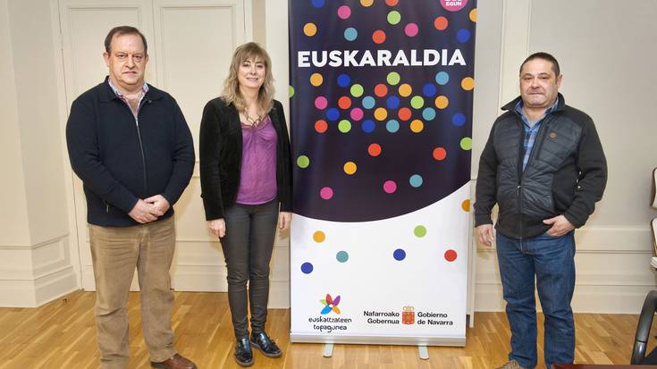 Gobernuak eta Topaguneak hitzarmen bat sinatu dute, Euskaraldia antolatzeko