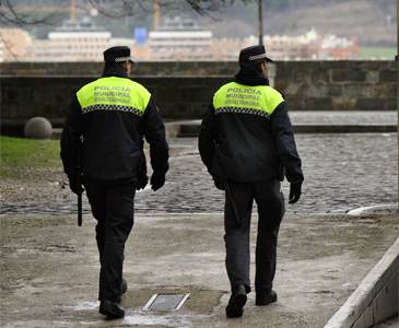 42 lagun salatu dituzte botila festa egiteagatik