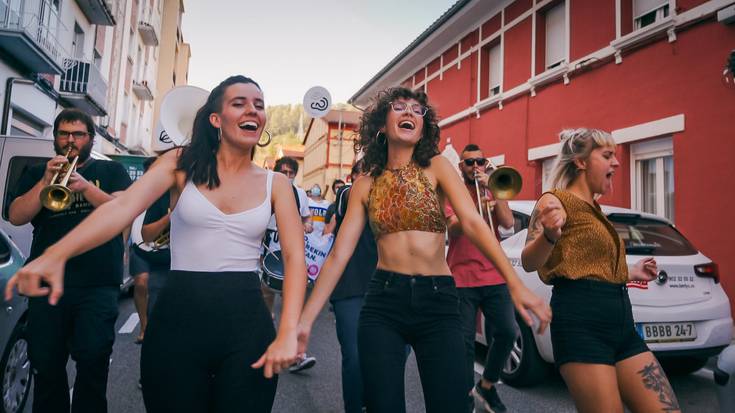 Euskaraldiaren bigaren edizioan parte hartzera dei egin die Euskarabideak herritarrei