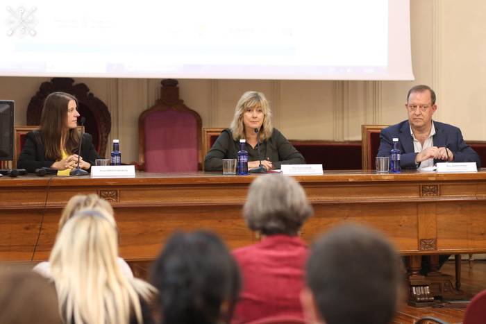 Ollo kontseilariak nabarmendu du gero eta gehiago direla euskara ikasten duten helduak