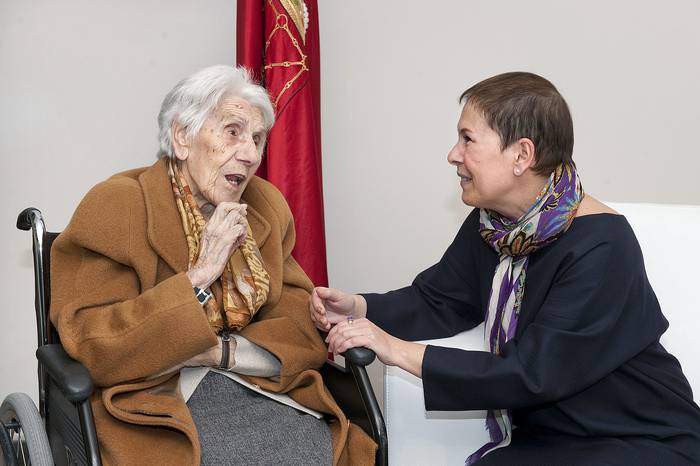 Ezkabako gotorlekuko presoak laguntzen zituen Petra Irigoieni, omenaldia