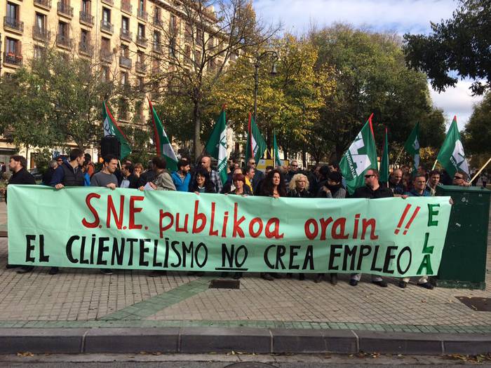 Enpresarien elkartea, UGT eta CCOOi bideratutako hitzarmenak "legea saihestuz" egin zirela dio ELAk